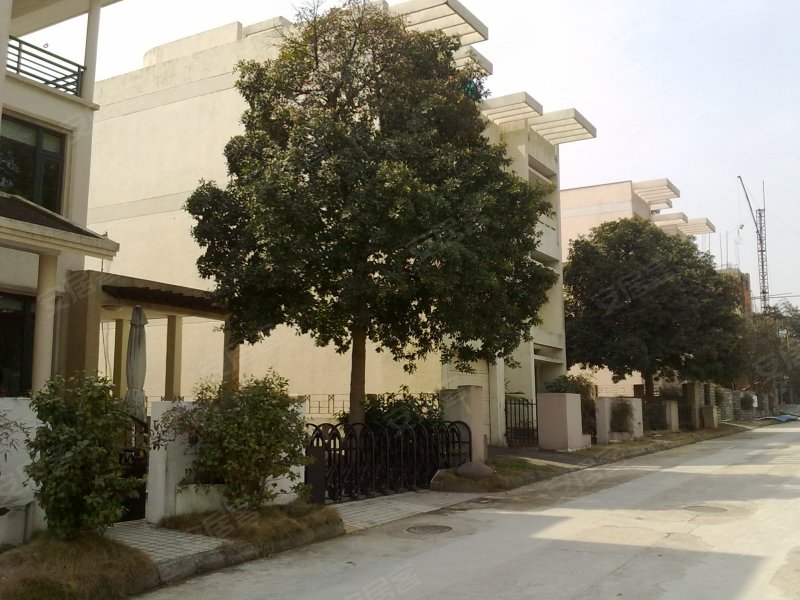 梦湖山庄(别墅)