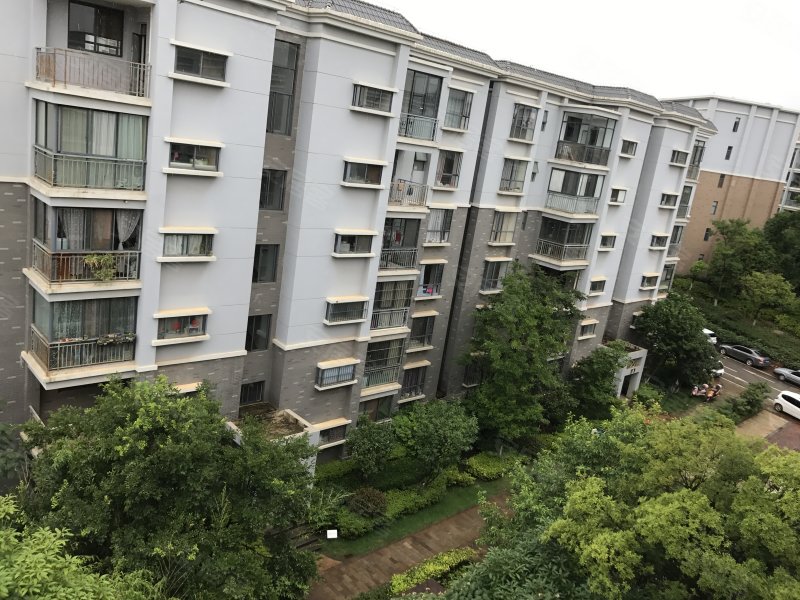 白龙潭俊园淏园(别墅)