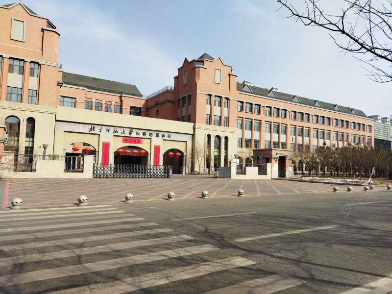 阳光美湖天地