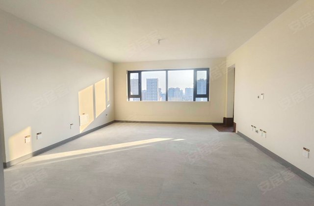 泰和原筑4室2厅164㎡123万二手房图片