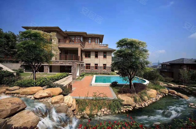 滨江棕榈十里春晓别墅