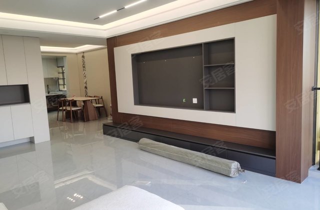 北宸书香苑4室2厅143㎡75.6万二手房图片