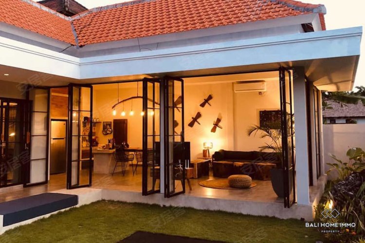 印度尼西亚约¥262万3 卧室别墅与稻田景观出售租赁在佩雷南 - BHI1227二手房独栋别墅图片