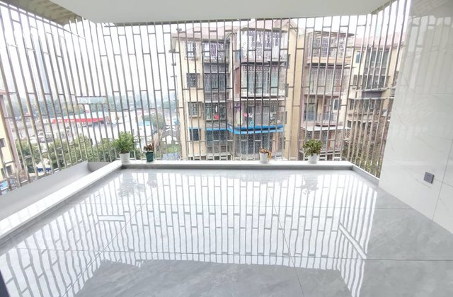 东方俪城4室2厅120㎡69万二手房图片