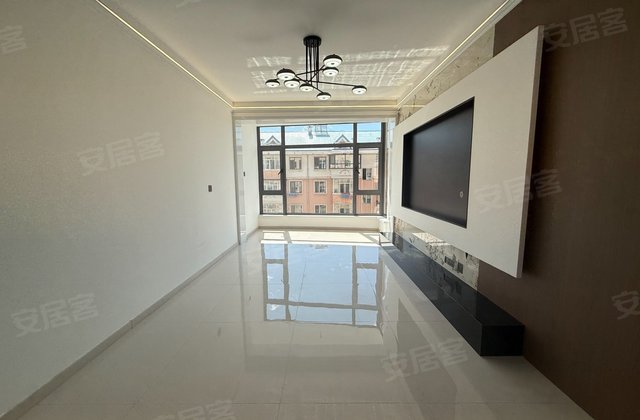 学府小区(尖山)2室1厅78㎡23.3万二手房图片