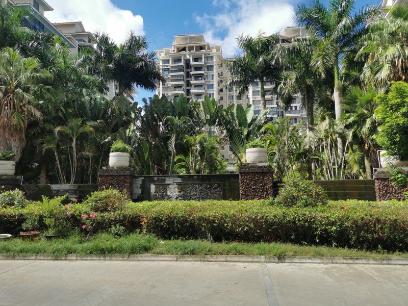 兰海滨河城市花园一区