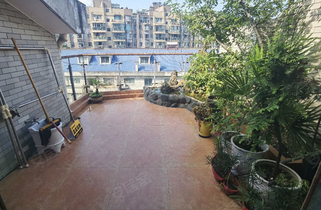 东方明珠城市花园3室3厅143.76㎡99.8万二手房图片