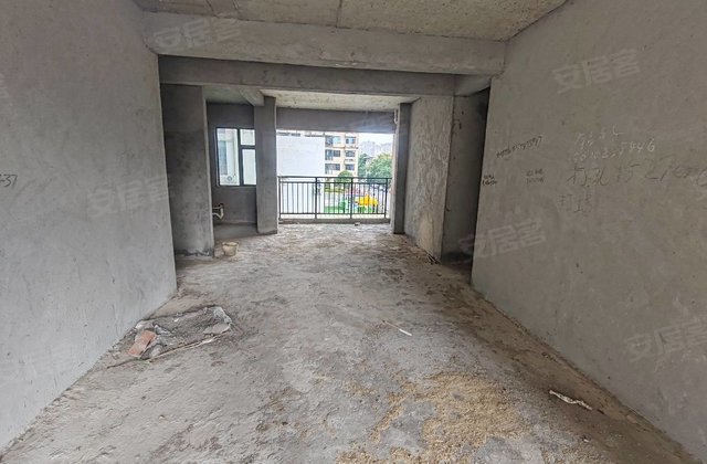 东山中央首府4室2厅108㎡85万二手房图片