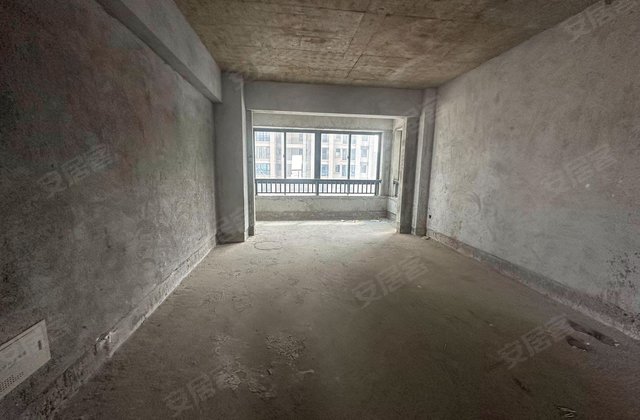 财富广场(晋江)4室2厅166㎡93万二手房图片