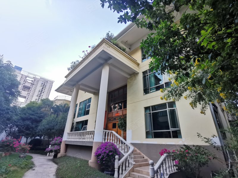 学府路华侨新村(别墅)