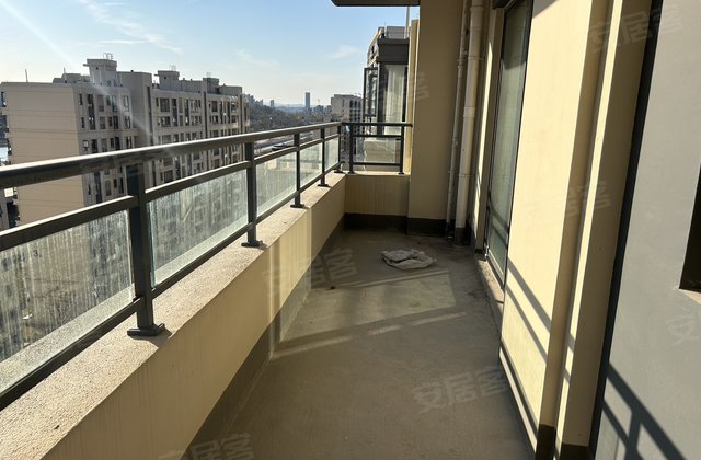 上坤云湖壹号3室2厅128㎡78万二手房图片