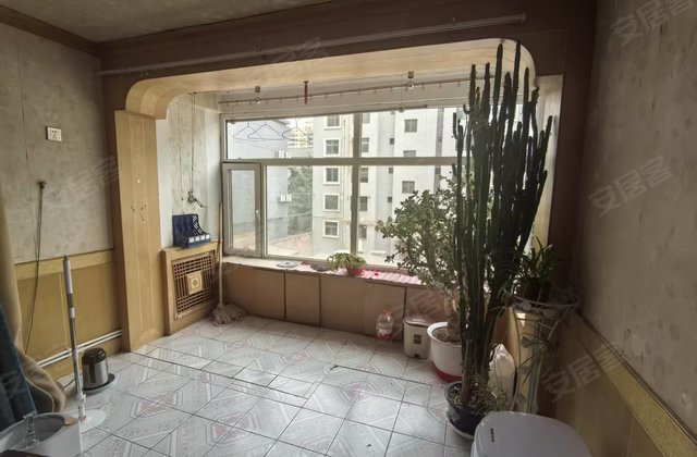 县委后花园3室1厅90㎡40万二手房图片