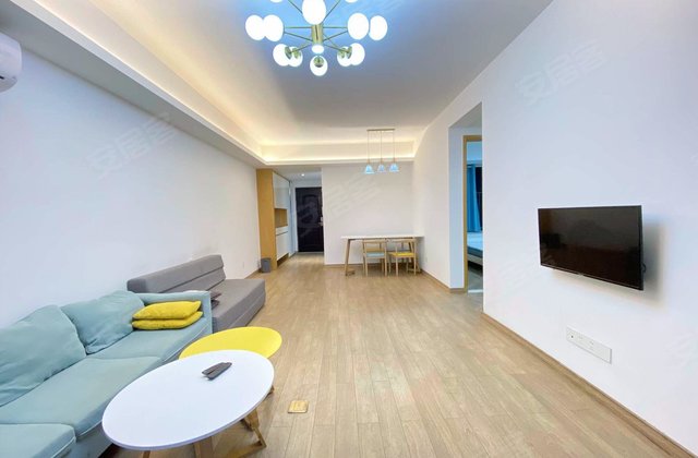 五四北 有电梯 临地铁 商圈成熟 次新小区 高楼层视野好