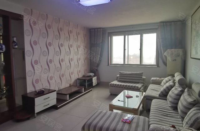 宝润花园3室2厅120㎡66万二手房图片