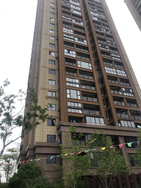 罗西住宅区一组团