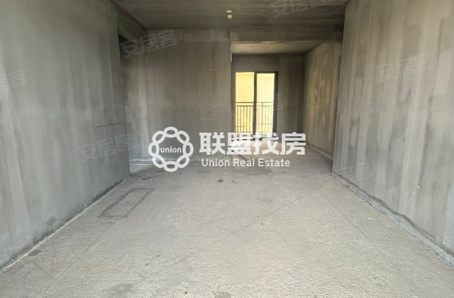 永新花园4室2厅120㎡35.8万二手房图片