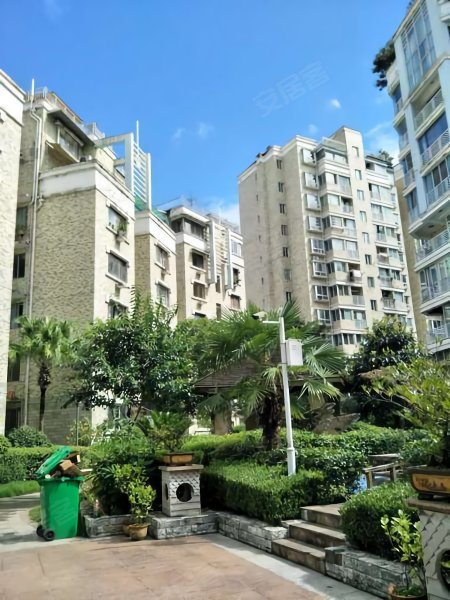 中天花园峰景时代,新添大道南段689号-贵阳中天花园峰景时代二手房