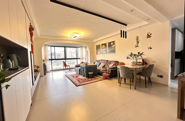 泗洲湾花园4室2厅152.42㎡96万二手房图片