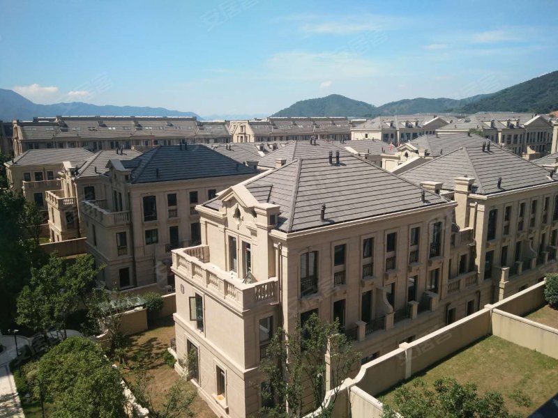 九龙仓雍景山(公寓住宅)