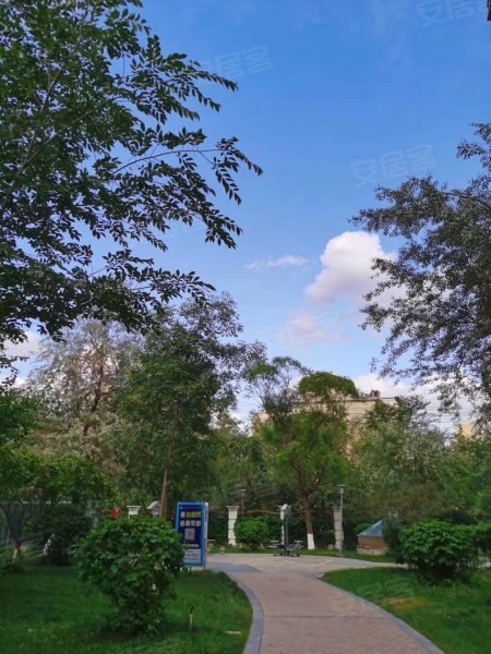 红十月花园(东二区),扬子江路42号-乌鲁木齐红十月花园(东二区)二手房