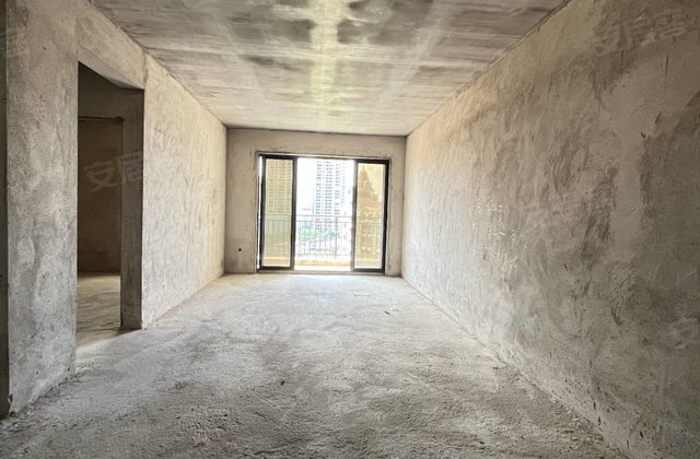 永泰阳光城4室2厅119.88㎡49.8万二手房图片