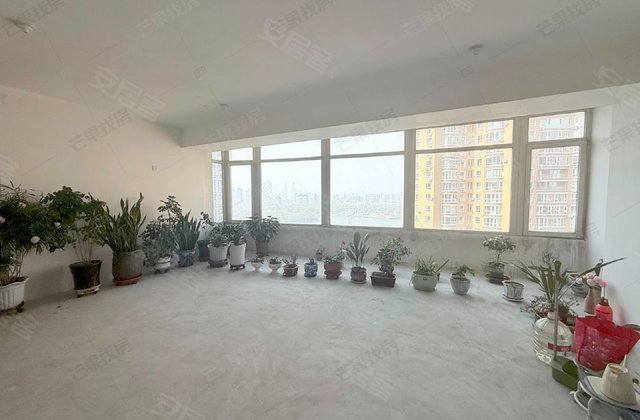 金水花城3室2厅217.53㎡150万二手房图片