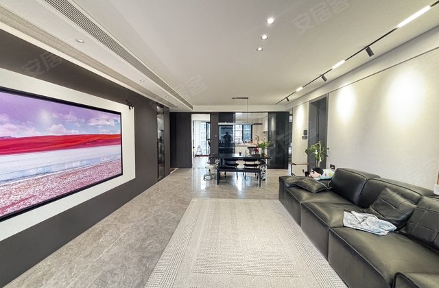 锦里江澜4室2厅131㎡239万二手房图片