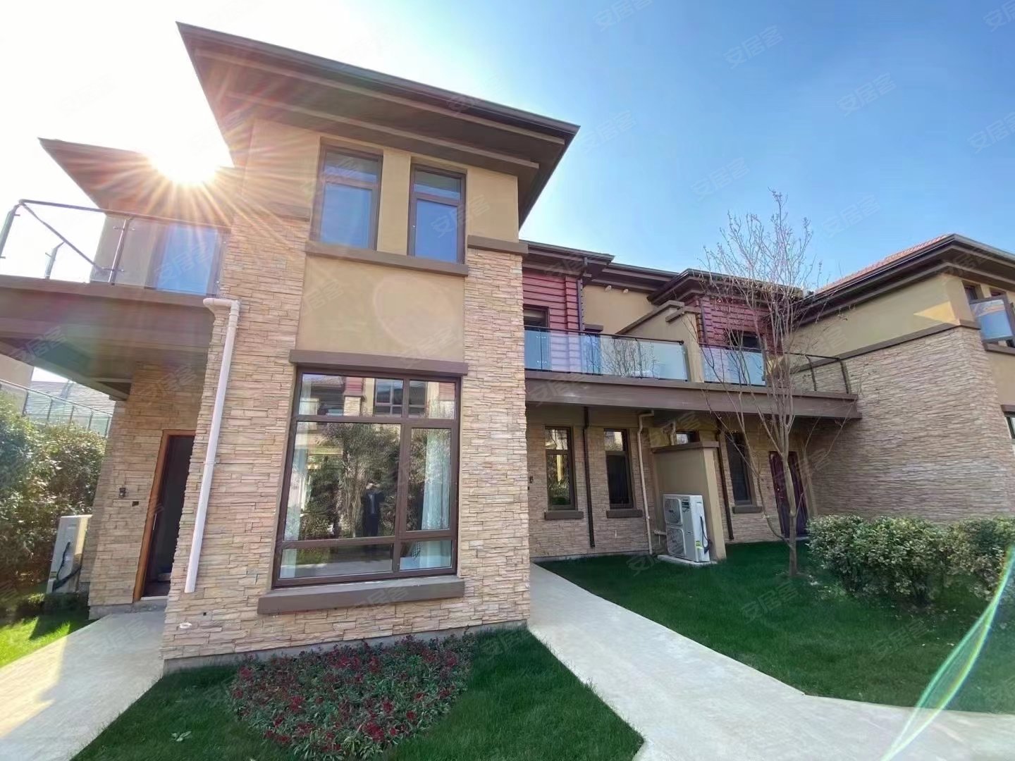 急售镇江东方丽晶花苑别墅,小户型,低总价