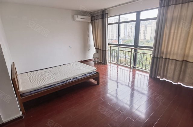 长盛时代广场4室3厅157㎡59.8万二手房图片