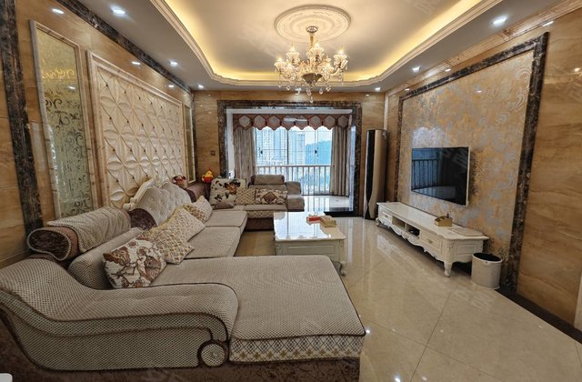 阳光时代3室2厅125㎡56.8万二手房图片