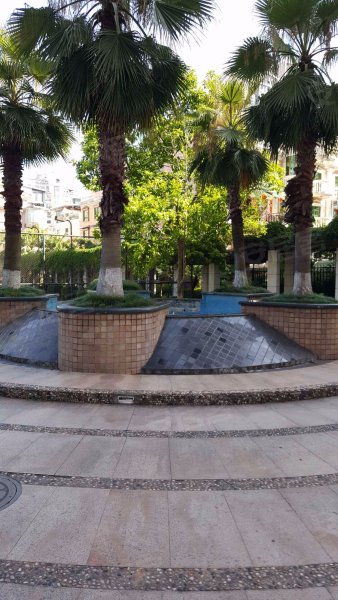 华岳山庄(一二期)