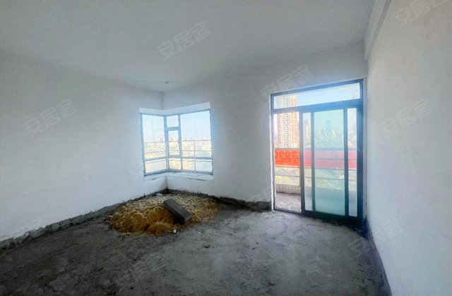 多伦多大厦4室2厅161.43㎡118万二手房图片