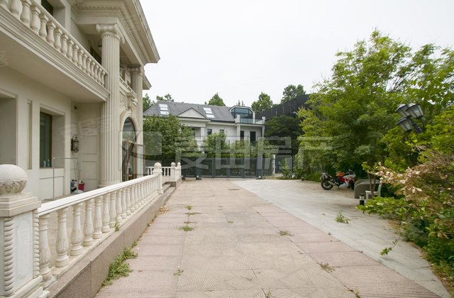 银湖别墅,彩虹路6号院-北京银湖别墅二手房,租房,房价-北京安居客