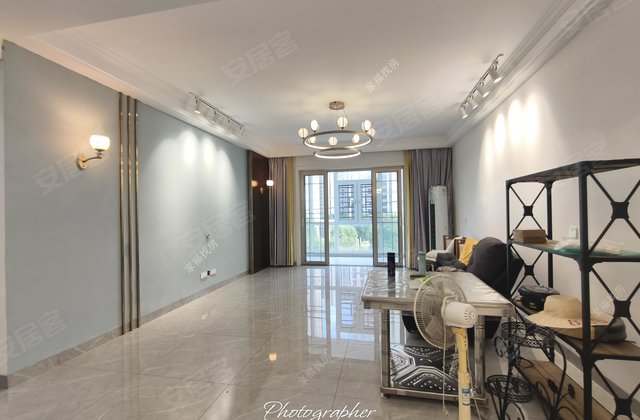 湘驰园4室2厅140㎡58.8万二手房图片