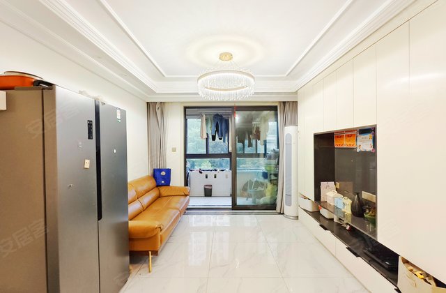 中海燕矶听潮C区 正南朝向 电梯房 产权清晰 商圈成熟