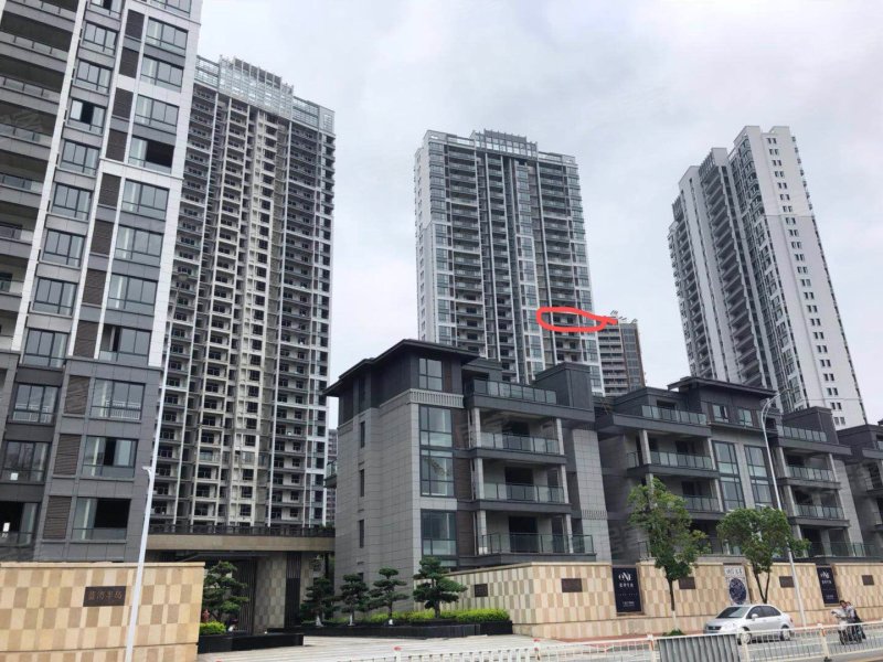 蓝湾半岛4室2厅2卫边套好楼层