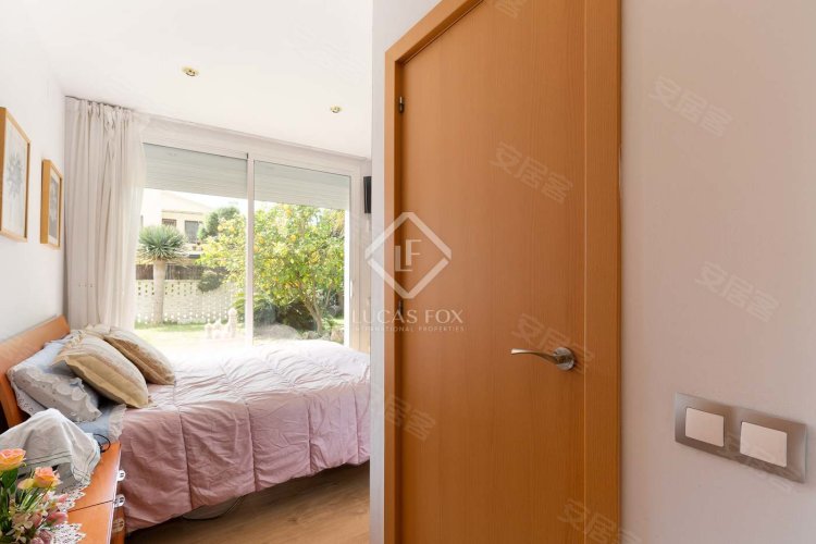 西班牙约¥551万SpainCastelldefelsHouse出售二手房公寓图片