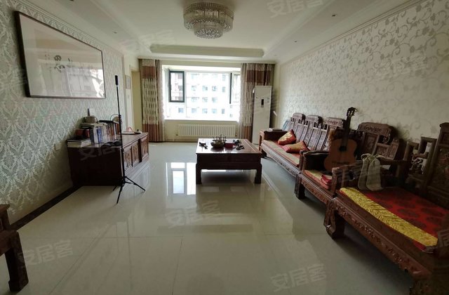 枫香湖畔3室2厅137.7㎡120万二手房图片