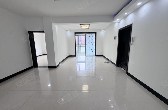 翰林华府3室2厅114㎡39.8万二手房图片