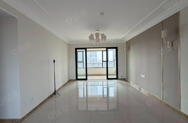 恒大悦澜庭3室2厅122㎡39.8万二手房图片