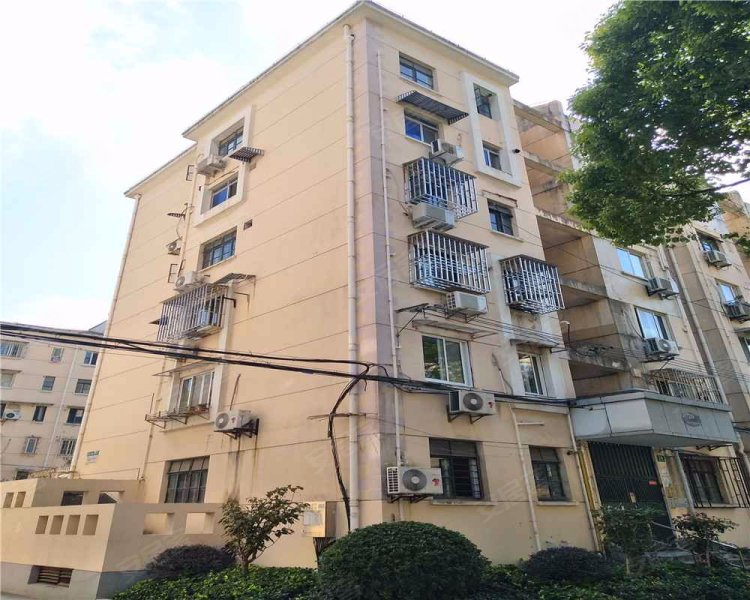 崮山小区四街坊 