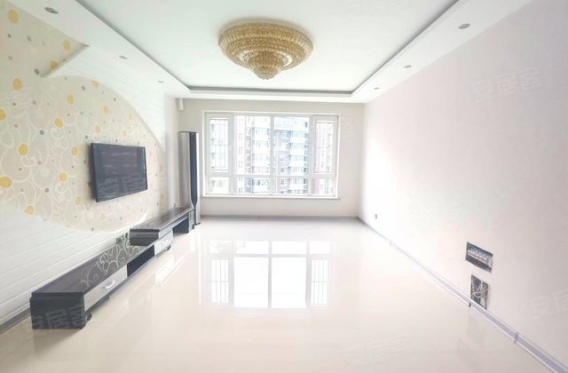 隆德华府2室2厅107.18㎡99万二手房图片