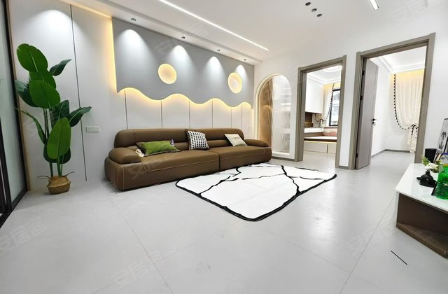 古兰合兴3室1厅83.55㎡35.8万二手房图片