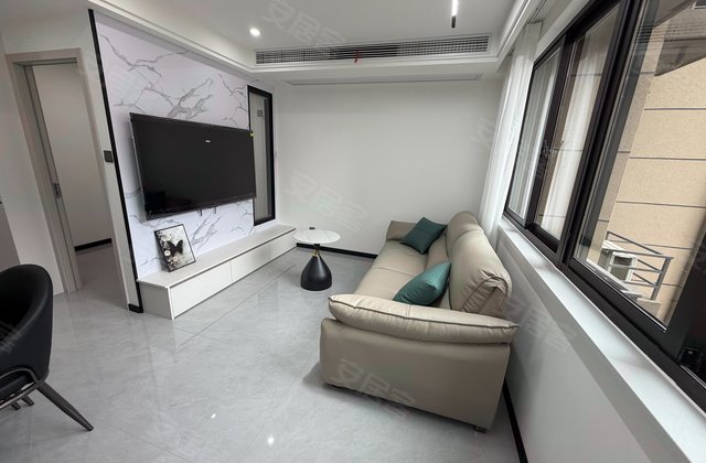 临江家园南区3室2厅100㎡120万二手房图片