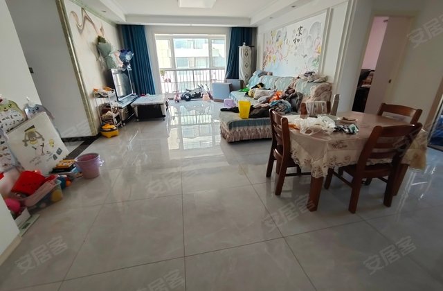 汇龙和谐康城(A区)3室2厅140㎡129.5万二手房图片