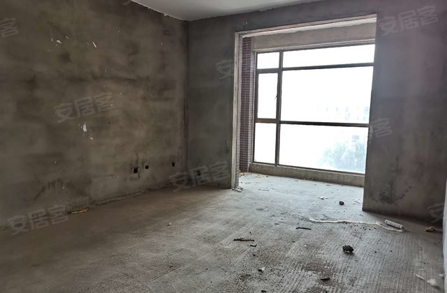 金川东王府3室2厅133㎡60万二手房图片