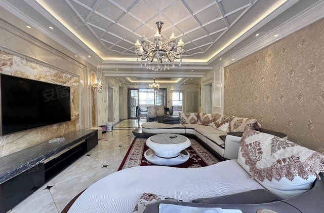 榆审家园4室2厅188㎡220万二手房图片