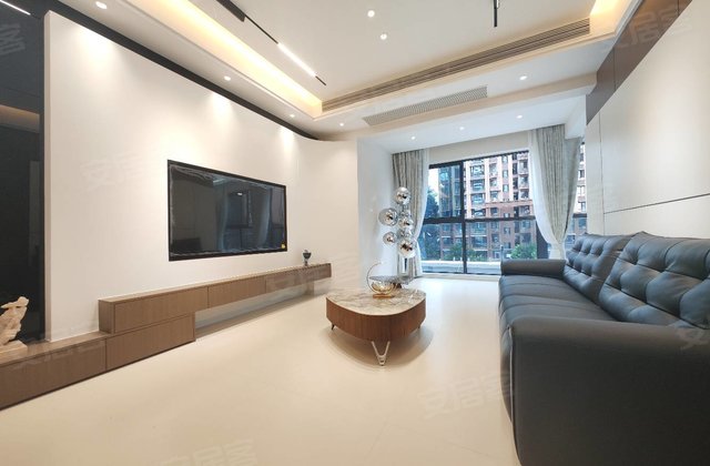 名门首座3室2厅98㎡69.8万二手房图片