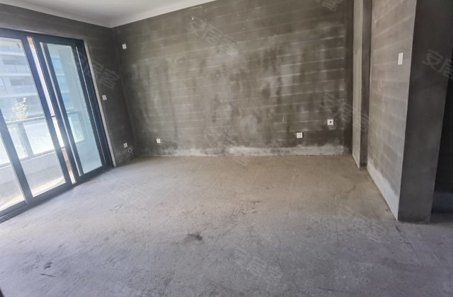 勤俭雅居3室2厅141.1㎡99万二手房图片