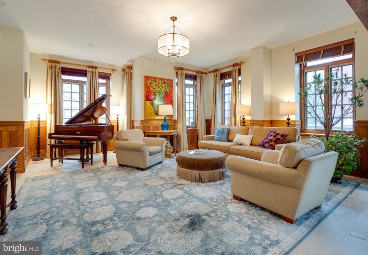美国伊利诺伊州华盛顿约¥2747万House for sale, 1717 15th Street NW, in Washington二手房公寓图片